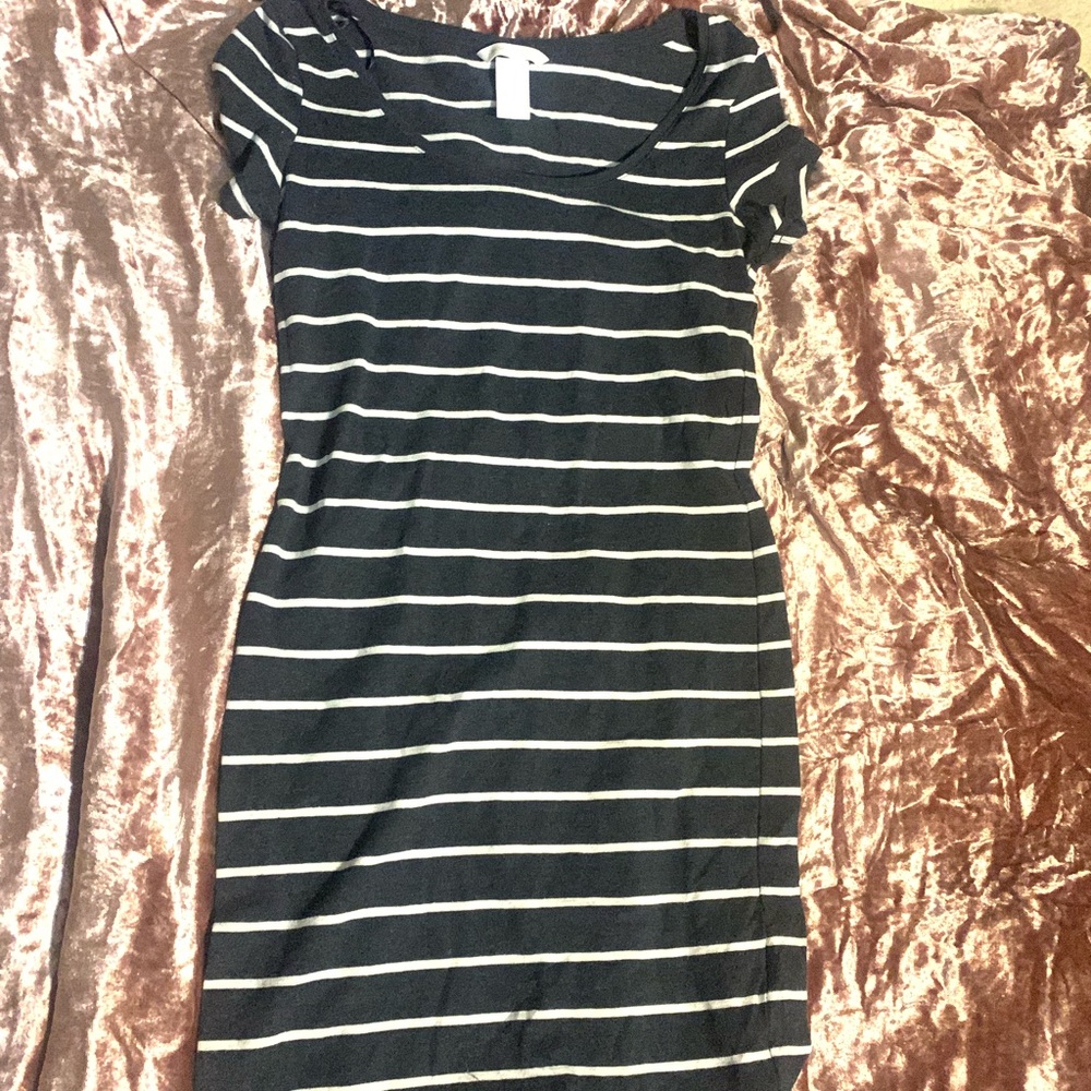 ADORABLE TIGHT DRESS 💙🤍